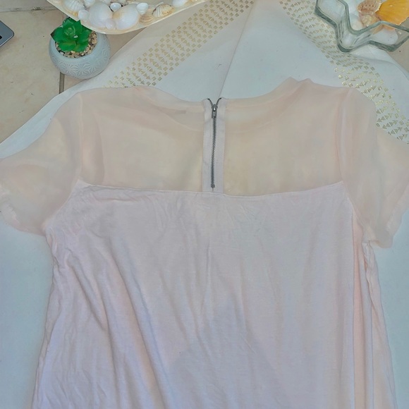 Forever 21 light pink top with zipper in back - Picture 2 of 4